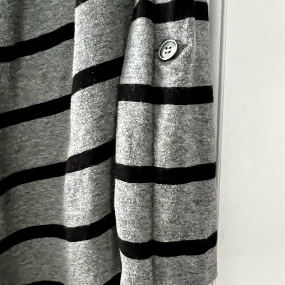 Express Cardigan-small - Picture 2 of 3